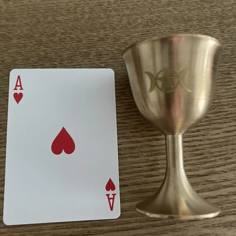 

Ritual Cup Tarot Pentagram Altar Goblet Wicca Goldplate Brass Ceremony Moon Divination Astrological Tool Altar Prop Board Game