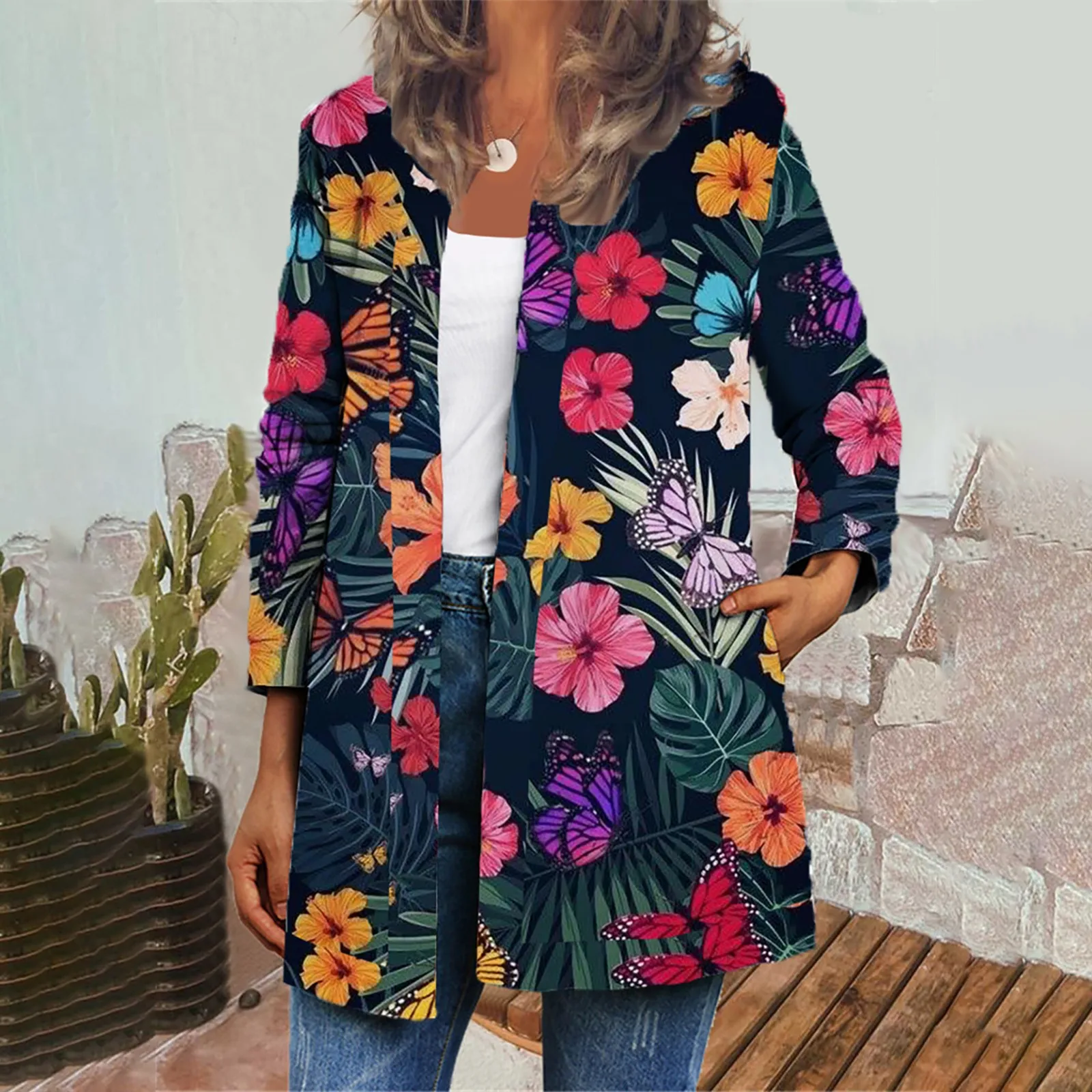 

Куртка женская осенняя с цветочным принтом и длинным рукавом