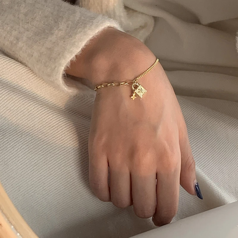 

2021 Stainless Steel Gold Plated Flower Cz Paved Lock Charm Bracelet Delicate Patchwork Chain Bracelets Bangles for Girl