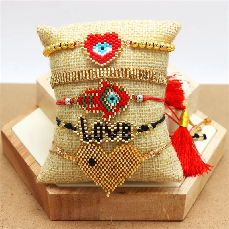 

ZHONGVI Boho 5 шт. один комплект с надписью «Love», ювелирные изделия Турецкий Дурной глаз браслет Для женщин кисточкой Pulsera Mujer 2021 сердце Фатимы хамс...