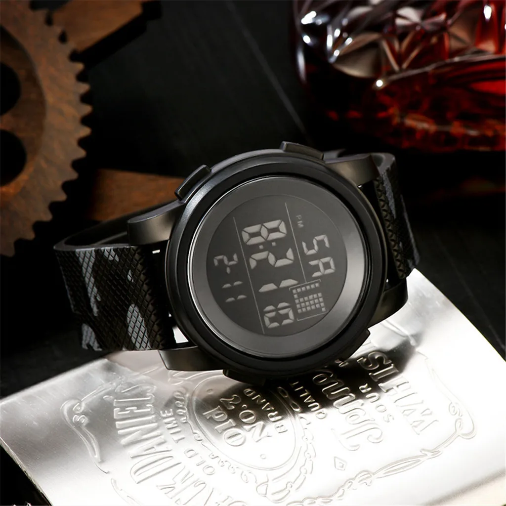 

Outdoor Sport Watches Waterproof 30 Meters Luminous Digital Watches Male Leisure Electronic Wrist Clock Reloj Hombre Homme 2021