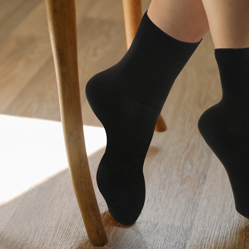 

1 Pair Intelligent Heating Sock Stylish Warm Sock Winter Sock (Battery)