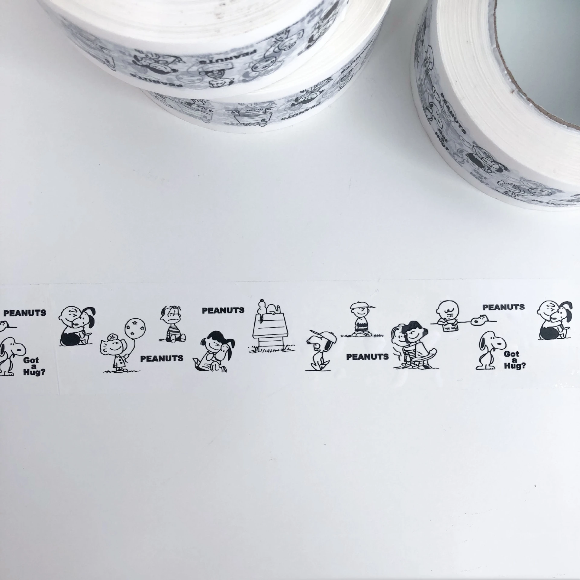 1 шт. упаковочная лента с изображением героев мультфильма «Peanuts Rogue Dog Kawaii», большой рулон, 120 метров, белая нижняя лента с милым мультипликационным принтом