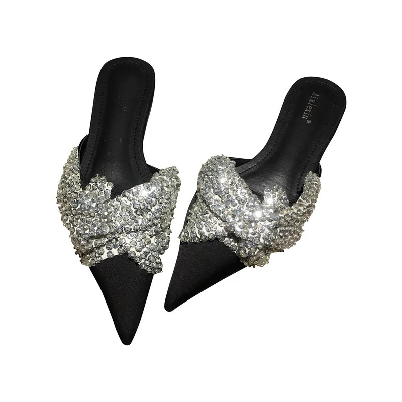 

2020 Summer Women Home Slippers Designers Mules Shoes Woman Pointed Toe Slip On Flats Outside Party Luxury Rhinestone Slipper