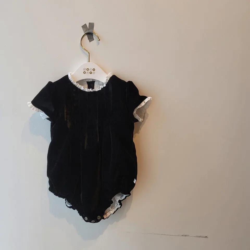 

Newborn Infant Baby Girl Cotton Lace Short Sleeve Bodysuit Summer New Toddler Girls Solid Loose Princess Style Bodysuits