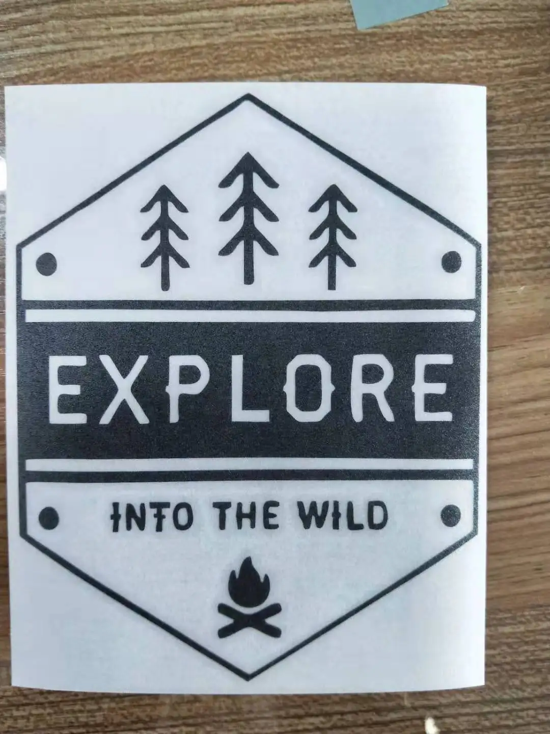 Исследуйте в дикой природе путешествие Виниловые стикеры грузовых автомобилей