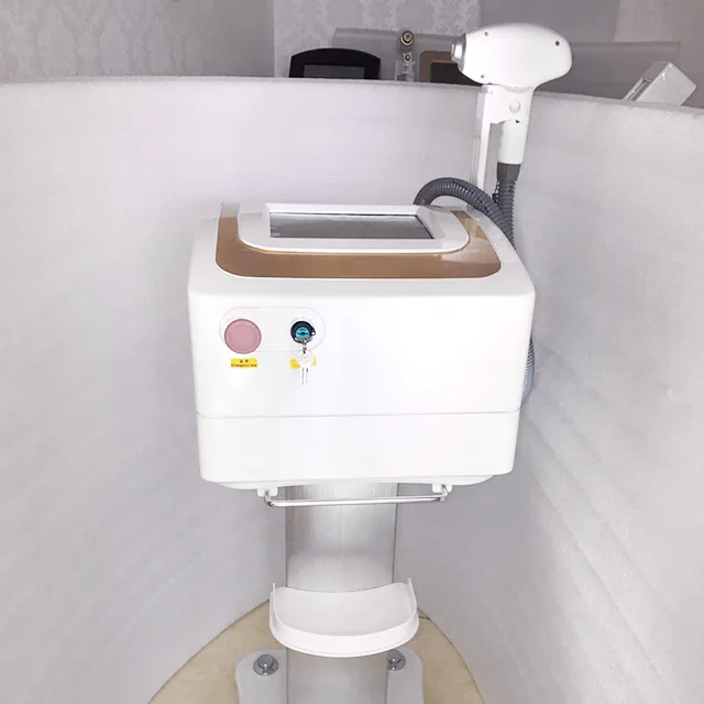 

2020 Real 600W hair removal laser 755nm/808nm/1064nm three wavelenth 808nm diode laser hair removal machine