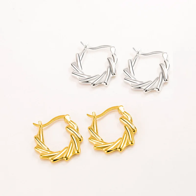 

S925 Sterling Silver Geometric Twist Shape Earrings Simple Texture Female Cold Style Personality Trendy Female Wild Ear Buckle