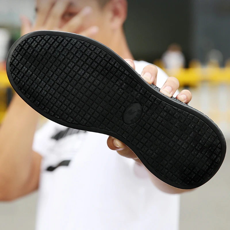 

New Breathable Mesh Safety Shoes Men Light Casual Sneaker Indestructible Steel Toe Soft Anti-Piercing Comfortable Work Man Boots