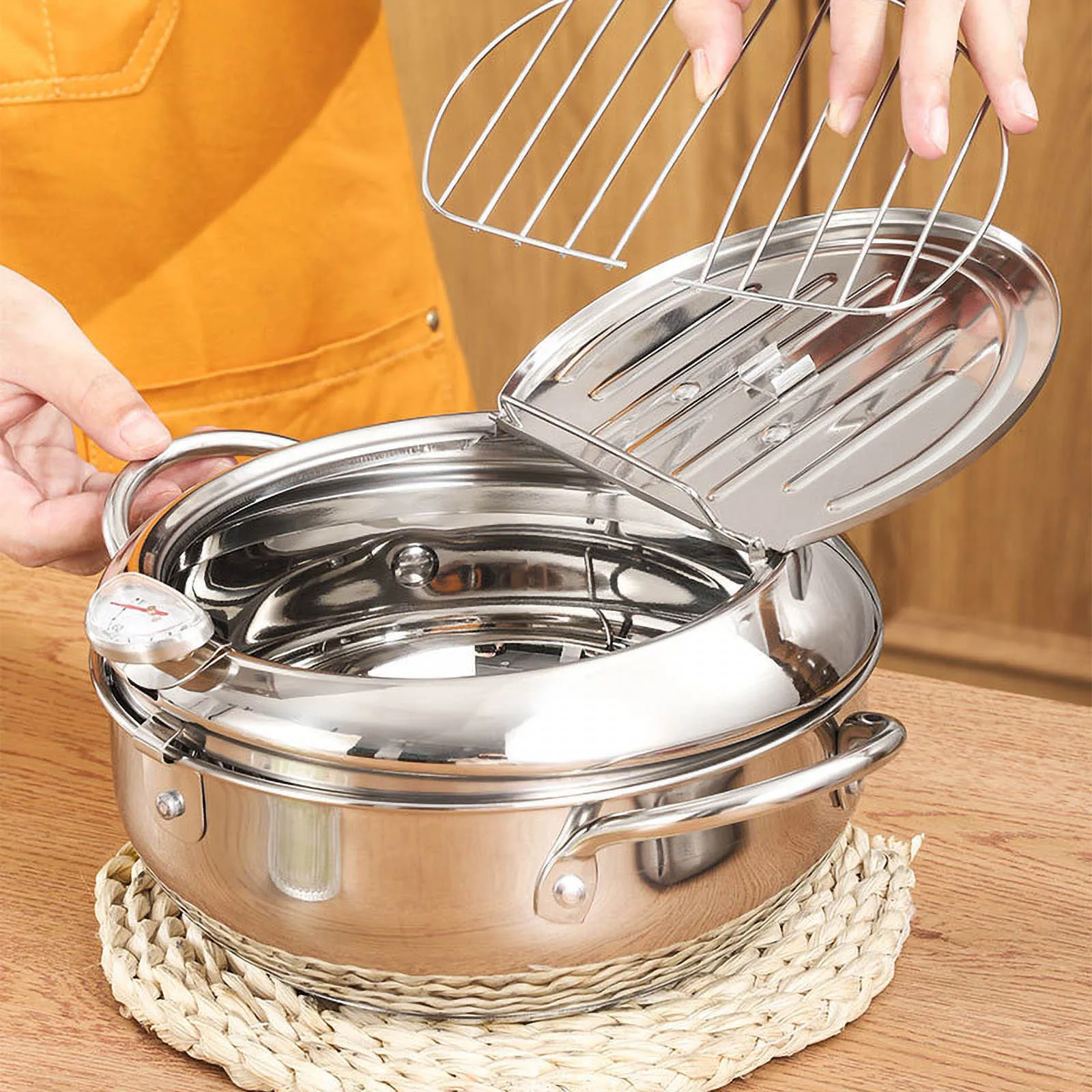 

New Household Stainless Steel Fryer With Strainer And Temperature Control Mini Fryer 201/304 Stainless Steel Durable Kitchenware