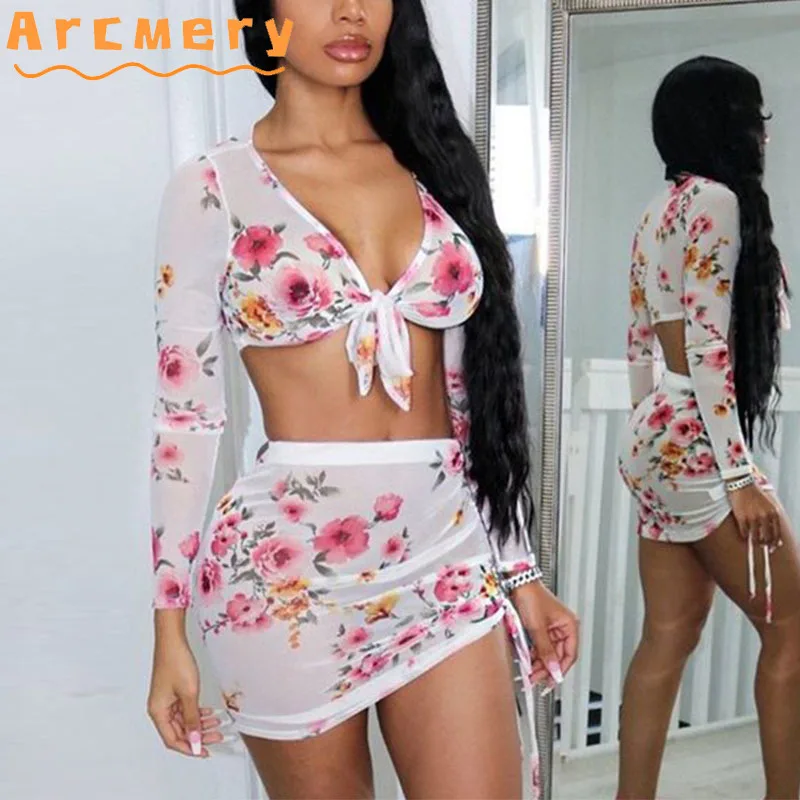 

2 Pieces Sets Women Floral Printed Long Sleeve Crop Top & Bodycon Skirts