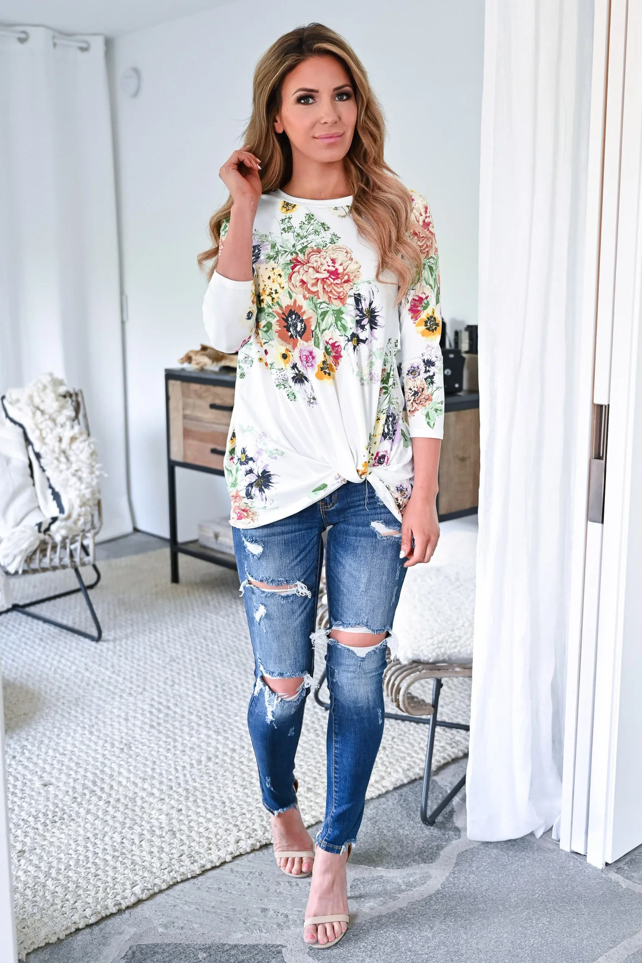 

2020 autumn new round neck kink printed long sleeve T-shirt women's bottom coat