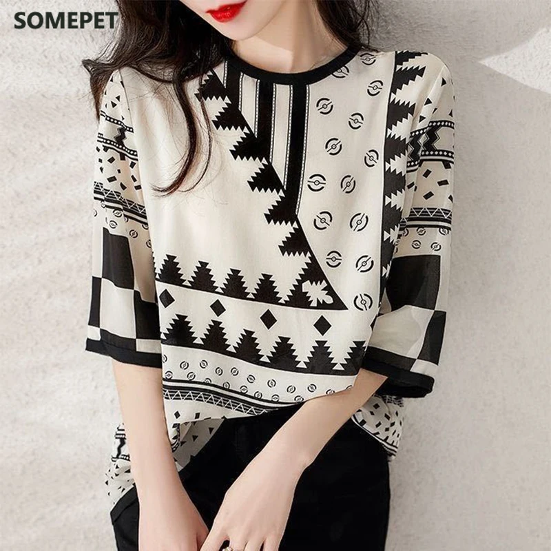 

Women Spring Summer Style Chiffon Blouses Shirts Lady Casual Short Sleeve Printed Chiffon Blusas Tops