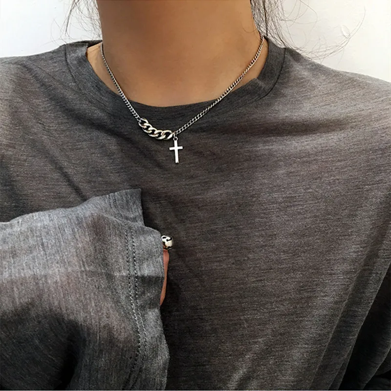 

Retro Jesus Cross Pendant Necklace Women's Necklace Sweater Chain Elegant Girl Hip Hop Party Anniversary Jewelry Christmas Gift