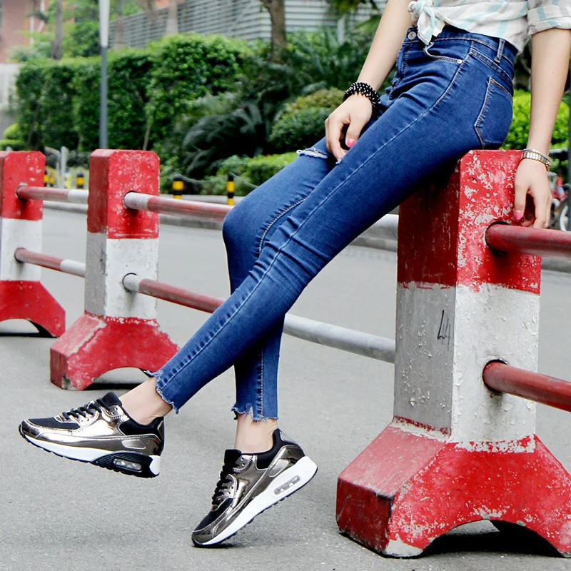 Sooneeya/женские кроссовки; обувь на плоской подошве; Zapatillas Deportivas Mujer; женская обувь на толстой мягкой подошве; обувь для бега, увеличивающая рост; Цвет Черный; zapatos mujer