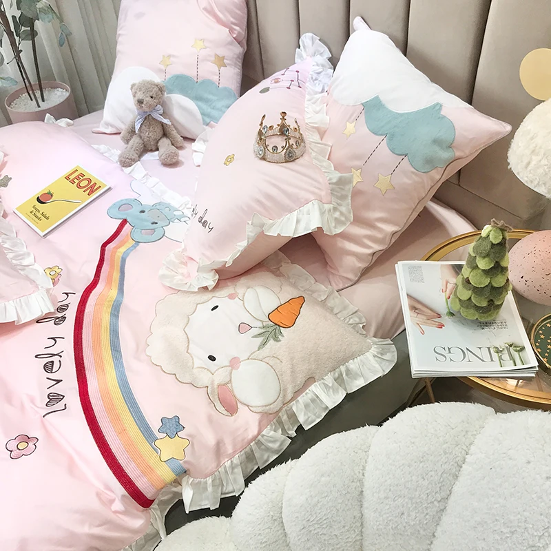 Роскошные комплекты постельного белья с вышивкой Комплект из египетского хлопка