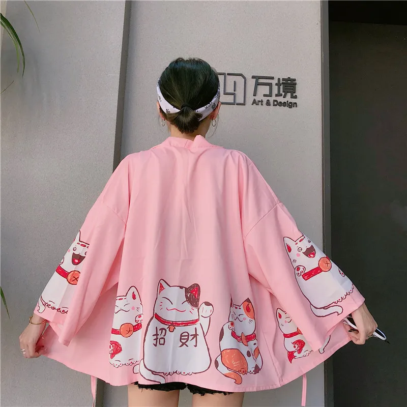 

Harajuku Women Blouse Japanese Lucky Cats Printing Batwing Long Sleeve Loose Sleeves Kimono Blouses Clothing Women