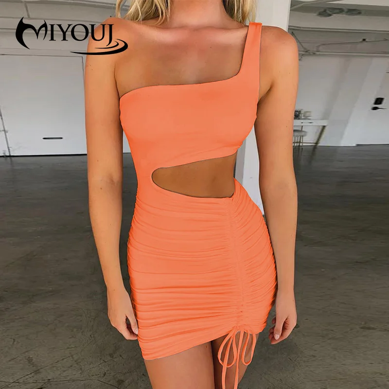 

MIYOUJ 2021 High Waist Summer Dress Women Sexy One Shoulder Hollow Out Mini Dresses Mujer Solid Drawstring Folds Skirt