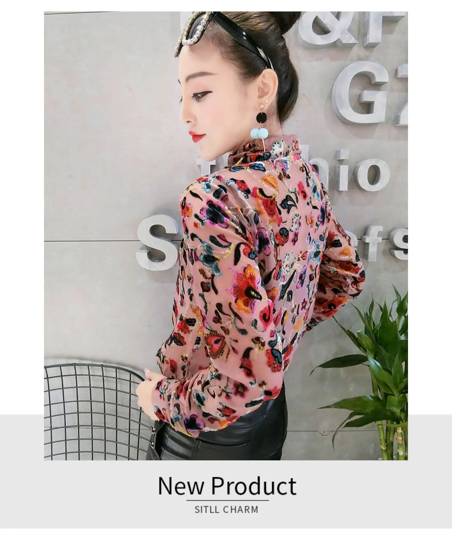 

floral velvet shirts women long sleeve hollow out velvet tops femme lady leopard blouses shirts