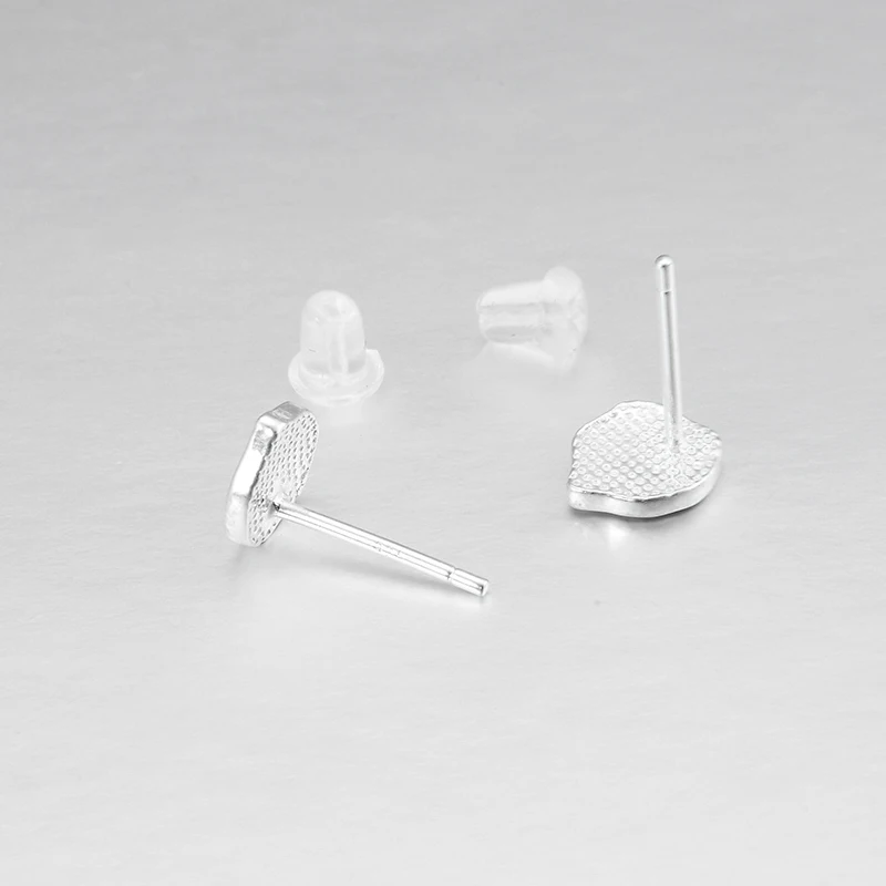 Женские серьги-гвоздики из серебра 925 пробы с красной и белой эмалью | Украшения