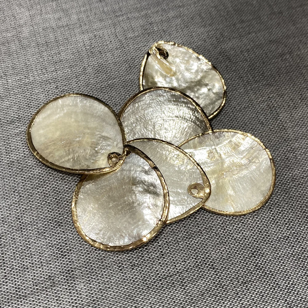 

2Pcs Pendant Accessories Drop-shaped Yellow Shell Pendant For Jewelry Making Necklace Earring Handiwork Sewing Accessory