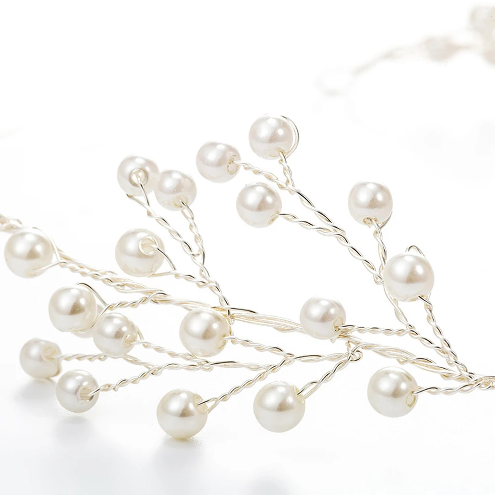 Повязка на голову с жемчужинами и серебряными вставками свадебные аксессуары