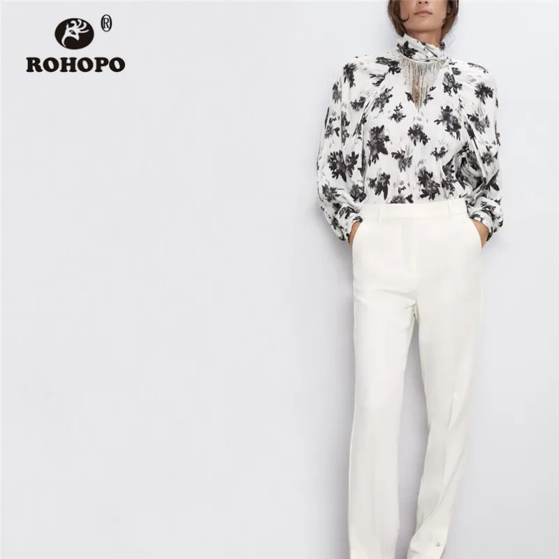 ROHOPO/белая блузка с длинными рукавами и цветочным принтом разрезом на спине
