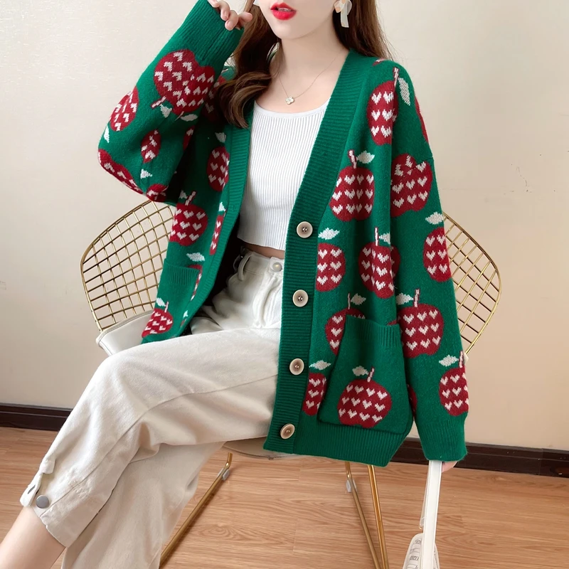 

Трикотажный кардиган с V-образным вырезом и карманом «Яблоко»