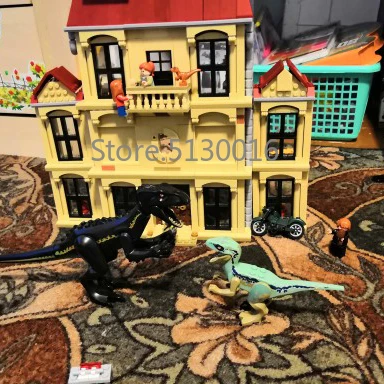 Indoraptor Rampage at Lockwood Estate 10928 мир Юрского периода серии 1019 шт. строительные блоки модель детских игрушек 75930