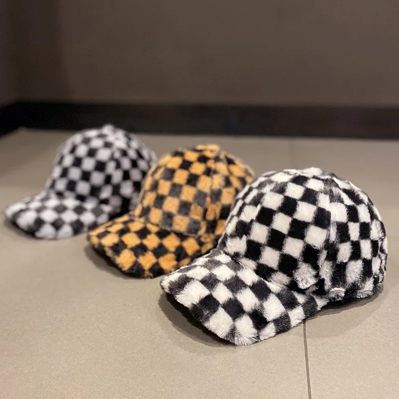 

Autumn and Winter Warm Plush Imitation Mink Checkerboard Checker Baseball Cap Men and Women Casual Sun Hat Casquette
