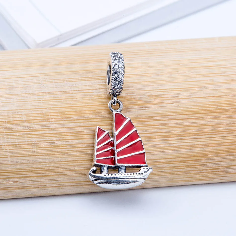 

Подвеска-шарм Женская из серебра пробы с эмалью