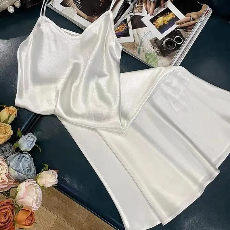 

Satin Women Spaghetti Strap Dress Midi V-neck Backless Streetwear Sexy Dress Party Elegant 2021 Club Slim Dresses