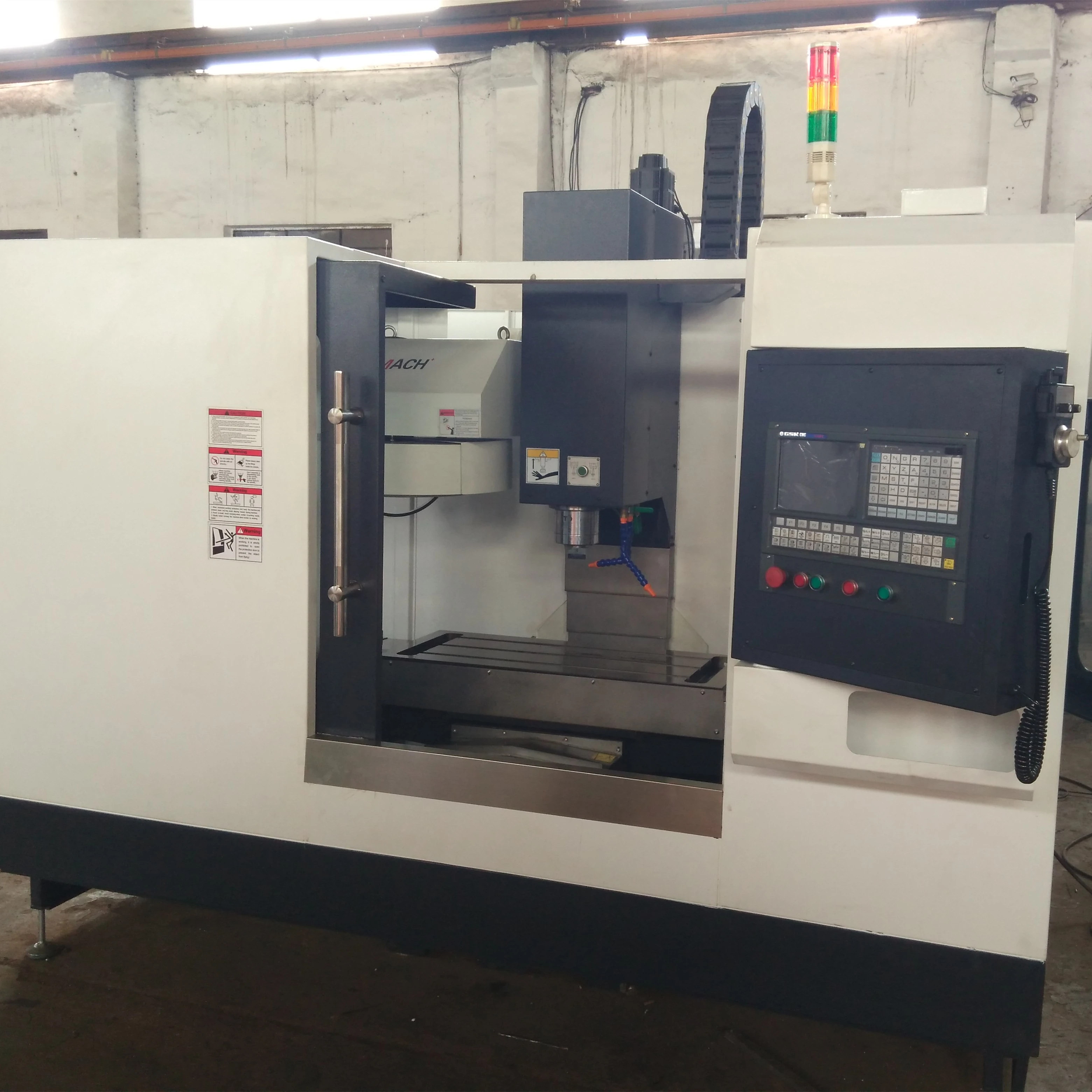 Универсальный фрезерный станок с ЧПУ VMC850F|Фрезерный станок| |