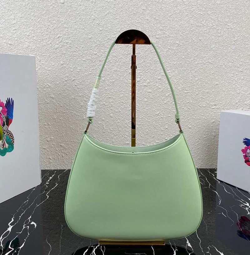 

new leather armpit handbag middle-aged shiny cow leather women's full matching bag shoulder bag women's handbag French bread bag