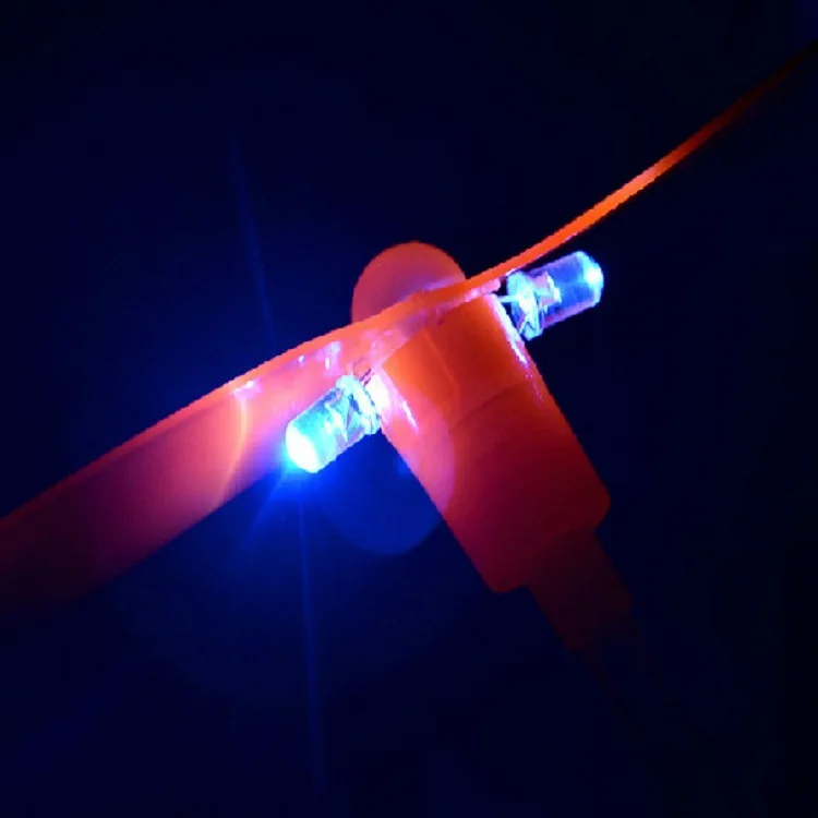 Удивительная светодиодная вращающаяся бамбуковая стрекоза летающие игрушки