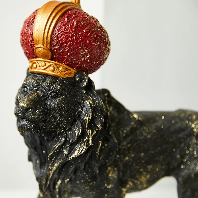 

New -Crown Lion Decoration Creative Nordic Living Room Wine Cabinet TV Cabinet Decoration Office Artwork Furnishing Light Luxury