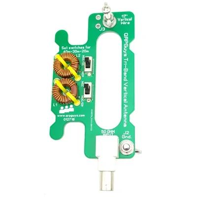 

Tri-Band Vertical Antenna
