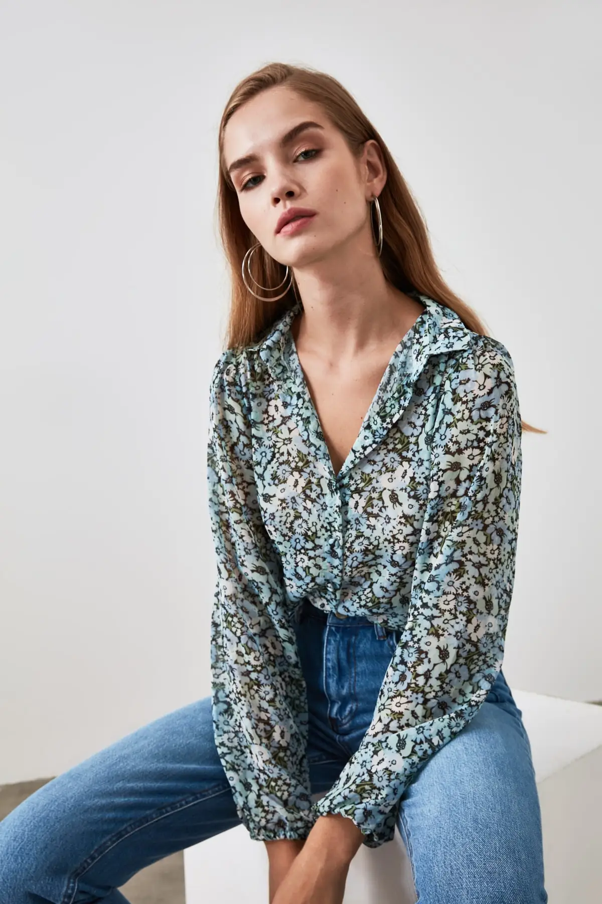 

Trendyol Flower Pattern Shirt TWOSS20GO0292