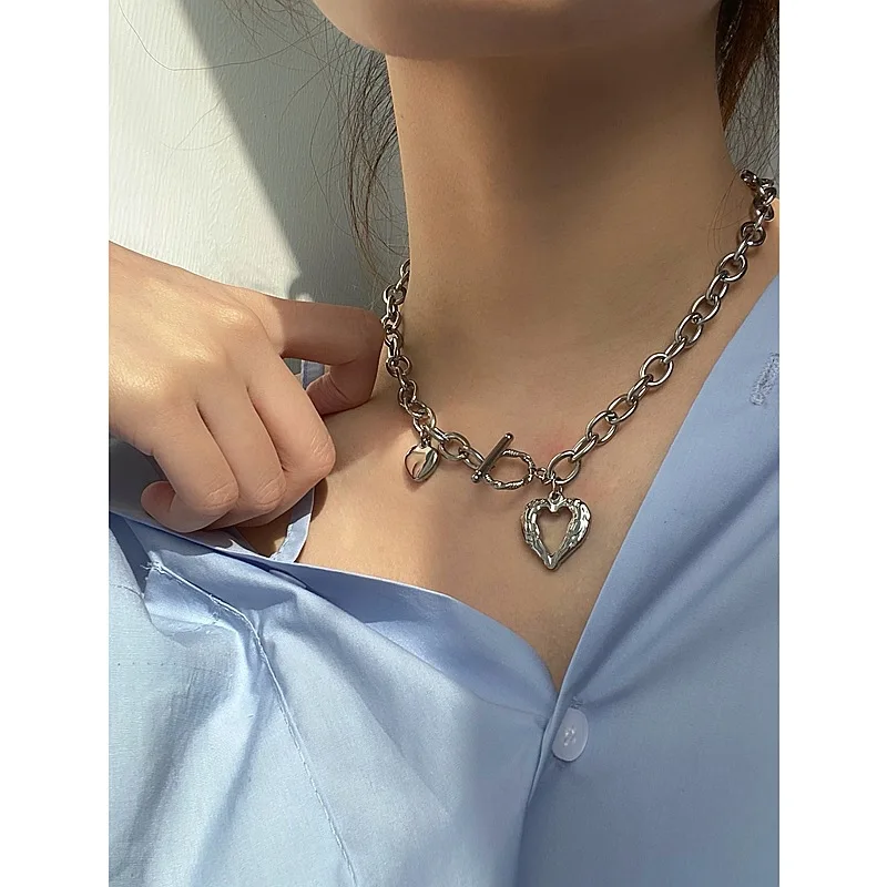 

Necklace For Women Jewelry Choker Hollow Love Necklace Clavicle Chain Simple Cold Wind Hip Hop Pendant Sweater Chain Trend