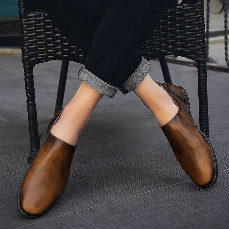 Мужские мокасины из натуральной кожи на плоской подошве без застежки | Обувь