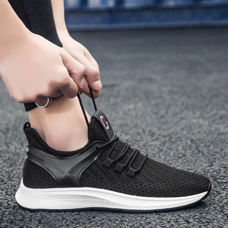 

New Breathable Lightweight Men's Casual Shoes Mesh Sports Casual Youth Trend Shoes Men's Fashion Sneakers 2021 Running Shoes
