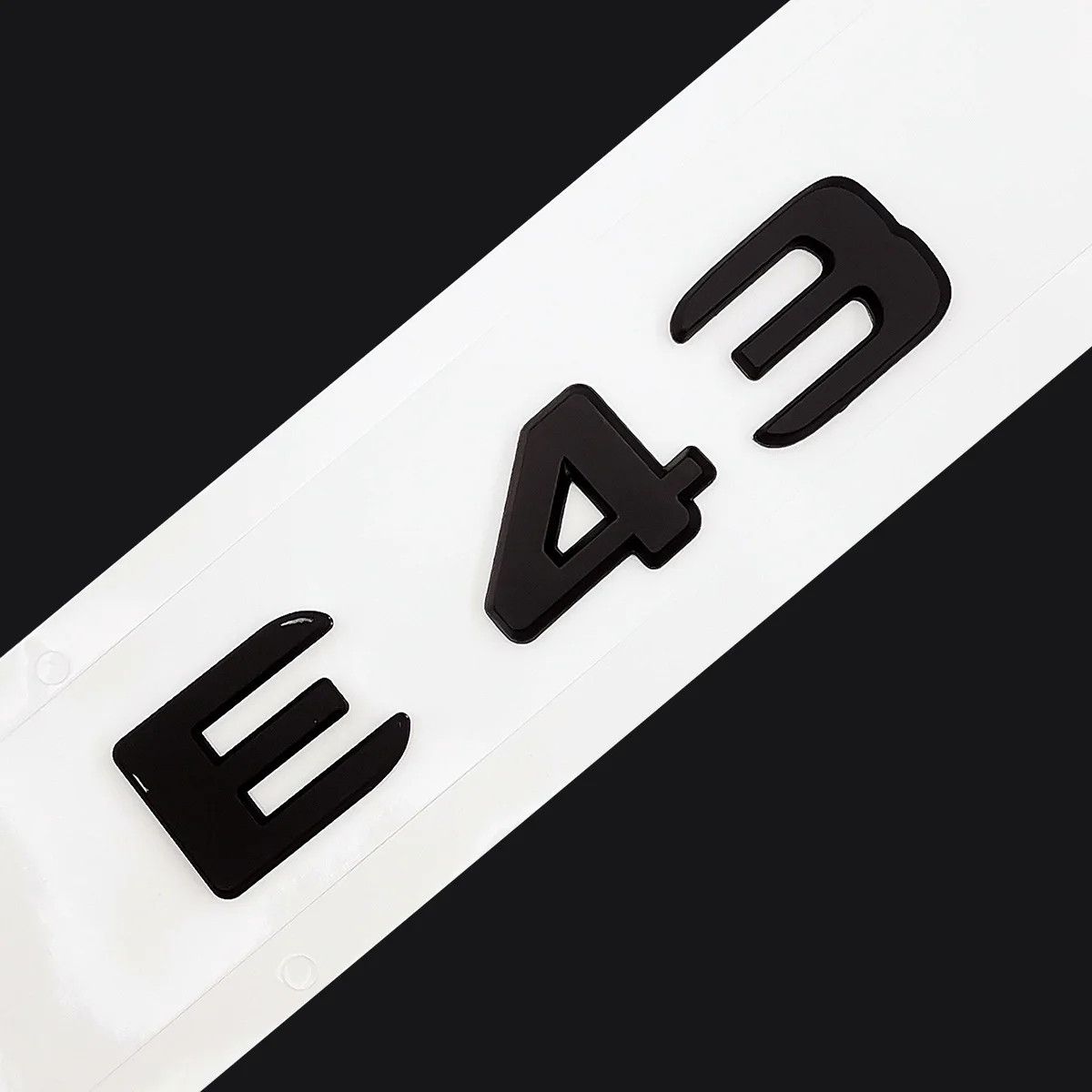 Оригинальный размер 1:1 Автомобильная эмблема заднего хвоста цифры-буквы