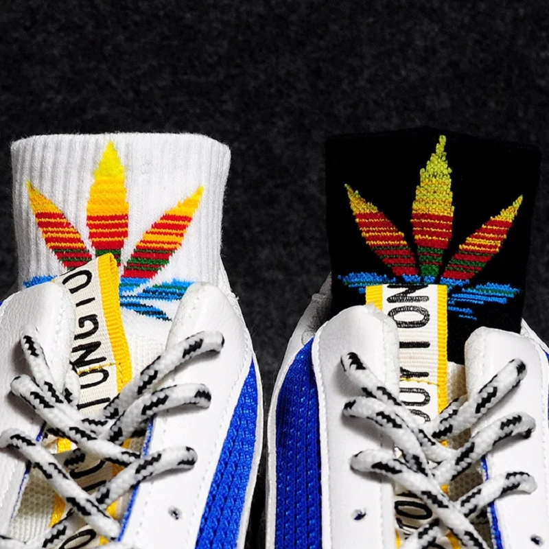 Женские носки весенне осенние повседневные лодочки с листьями клена модные