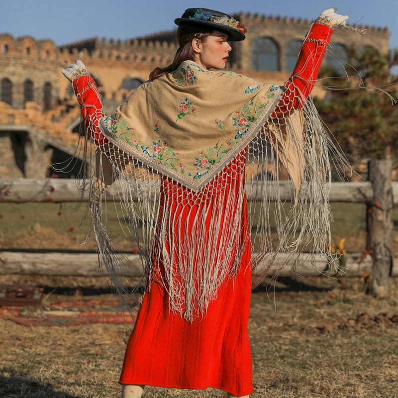 Original Design AIGYPTOS Autumn Spring Women Vintage Elegant Wraps Roses Embroidery Tassels BlingBling Knitted Cotton Scarf/Cape |