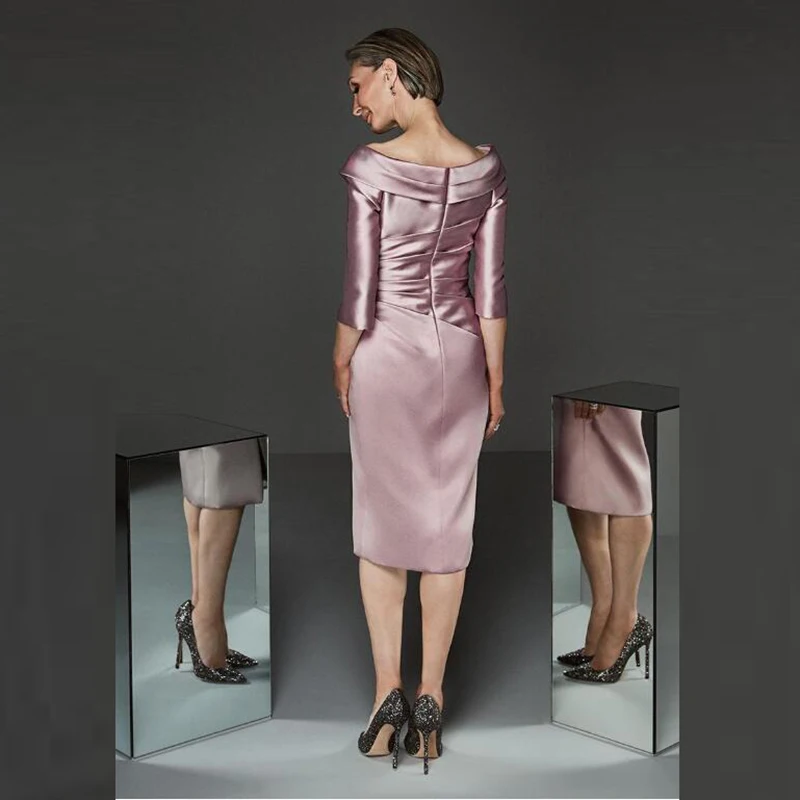 

Purple Pink Satin Mother of the Groom Bride Dress V Neck Knee Length Sheath Off Shoulder Wedding Guest Evening Gowns Half Sleeve