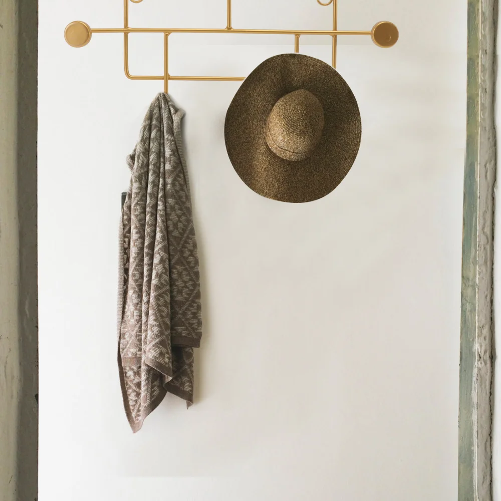 

1Pc Decorative Wall Hooks Iron Hat Clothes Hanger Versatile Household Hanger
