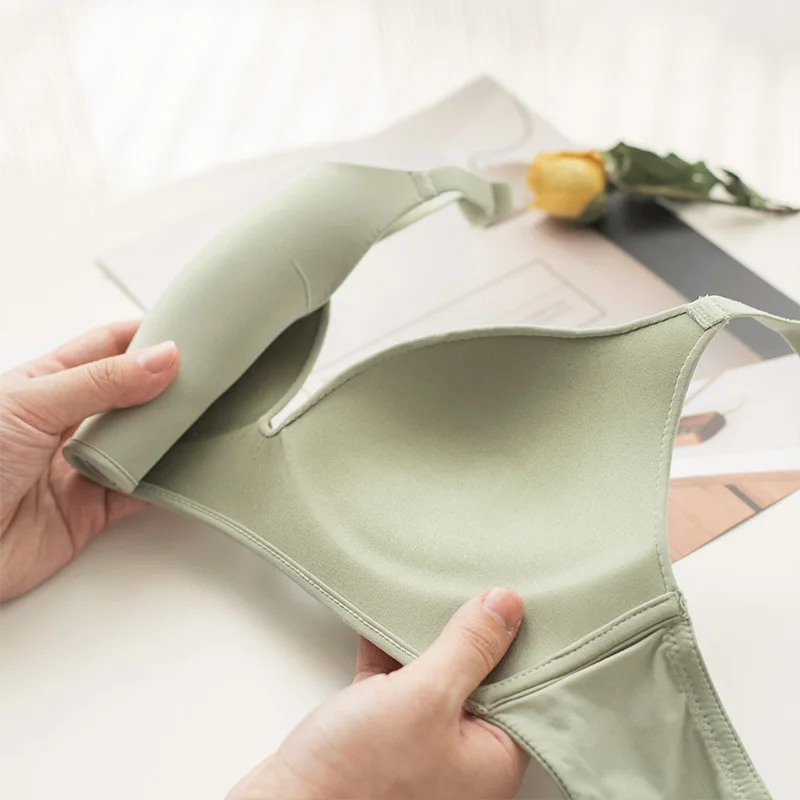 Бюстгальтер женский бесшовный желтого цвета без косточек чашка A B | Женская