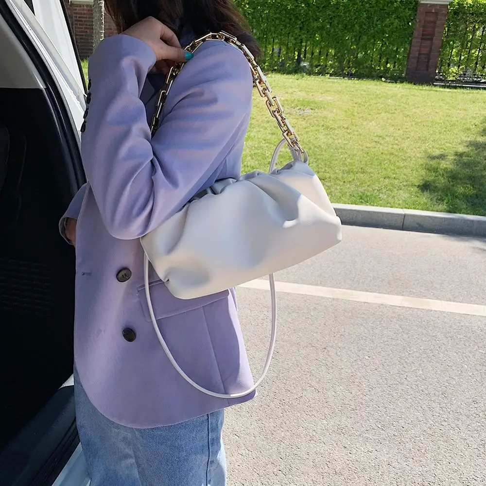 Сумка на плечо женская кожаная мессенджер однотонный тоут клатч элегантный