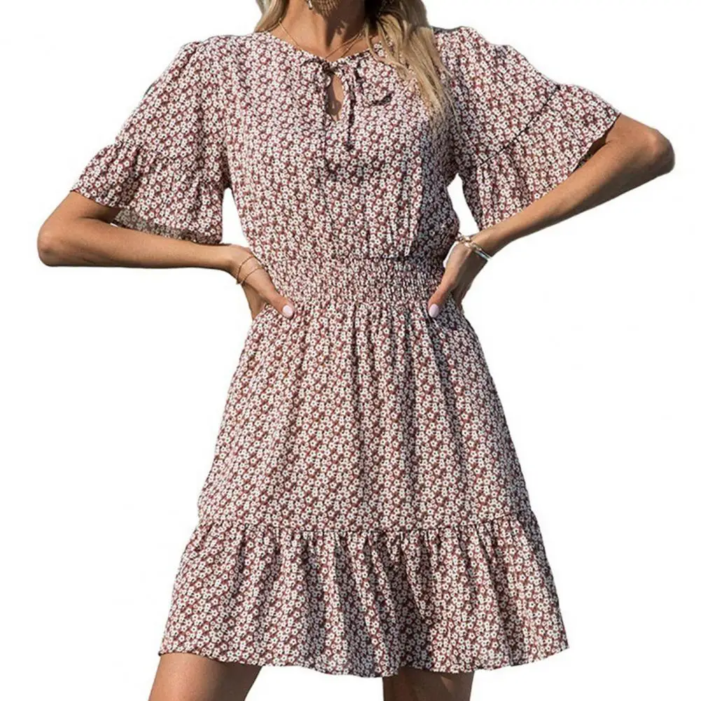 

2021 New Women Floral Print Dress Short Sleeve Tie O-neck Elastic High Waist Ruffle Ladies Dress Sundress for Date Streetwear