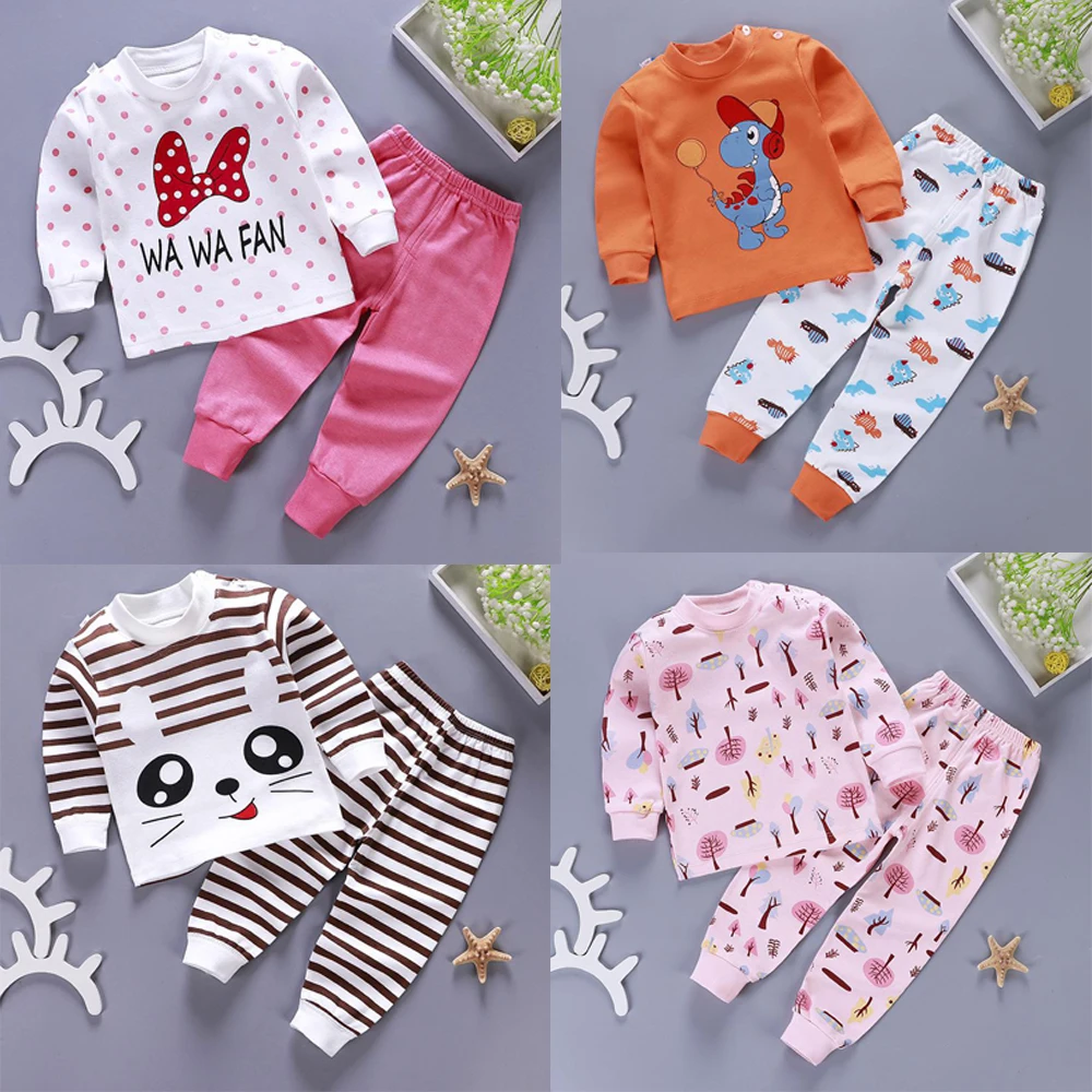 Комплект детской одежды весенне осенний костюм с длинными рукавами и мультяшным